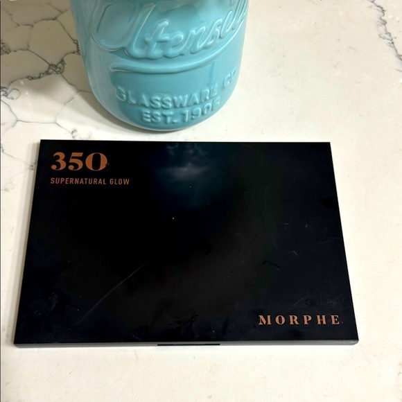 Morphe 35O Supernatural Glow Artistry Palette Shimmer & Matte 35 eyshadows - Picture 2 of 4